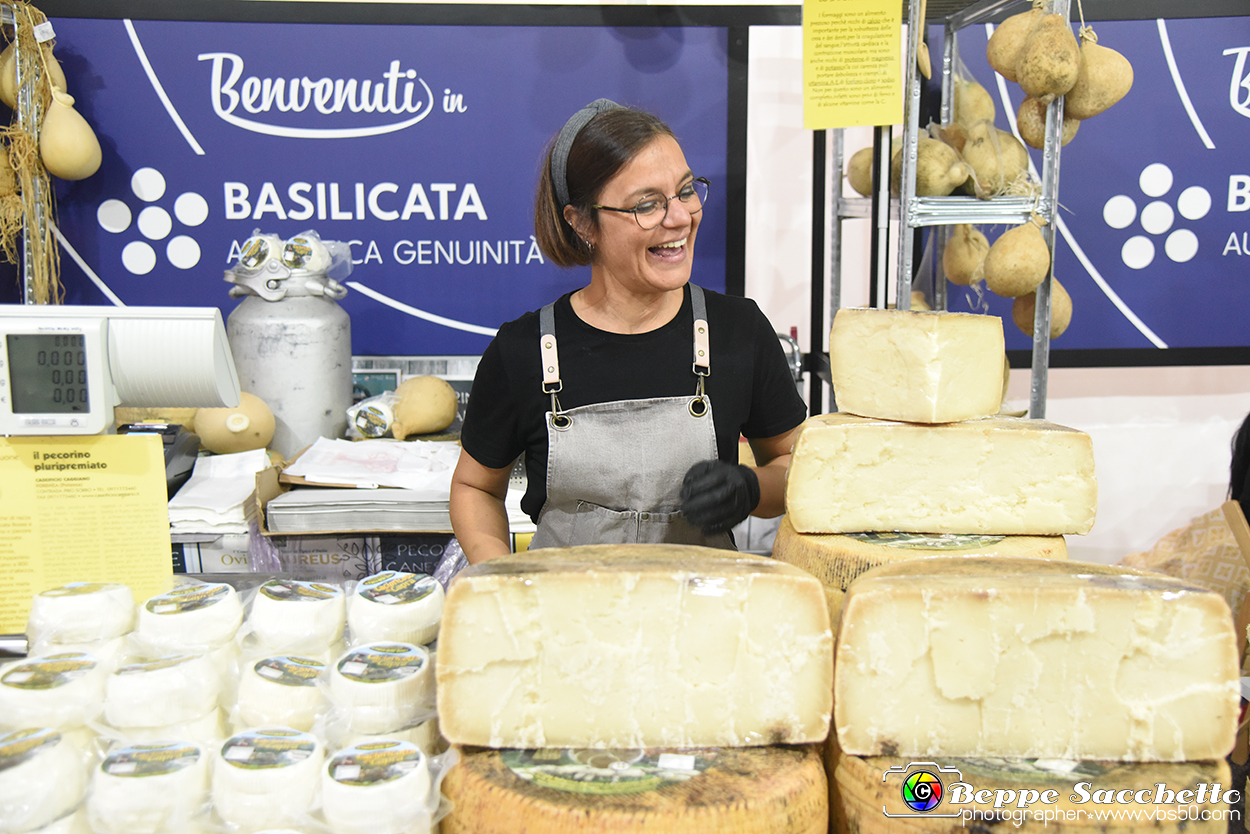 VBS_2744 - Cheese 2023 - Bra.jpg